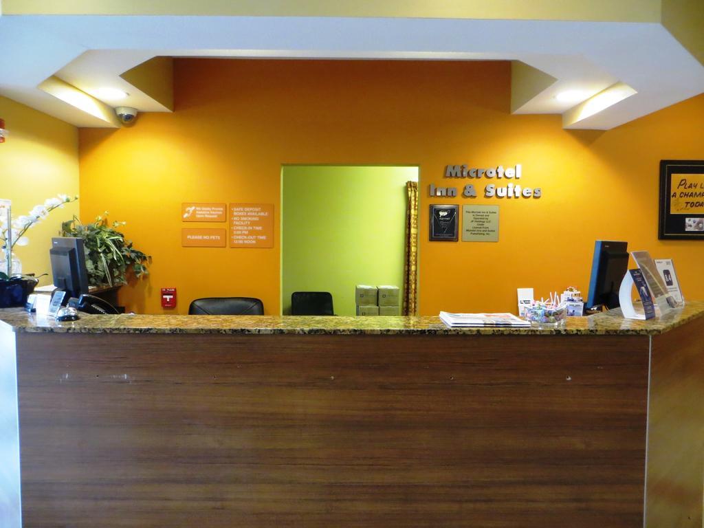 Microtel By Wyndham South Bend Notre Dame University Eksteriør bilde