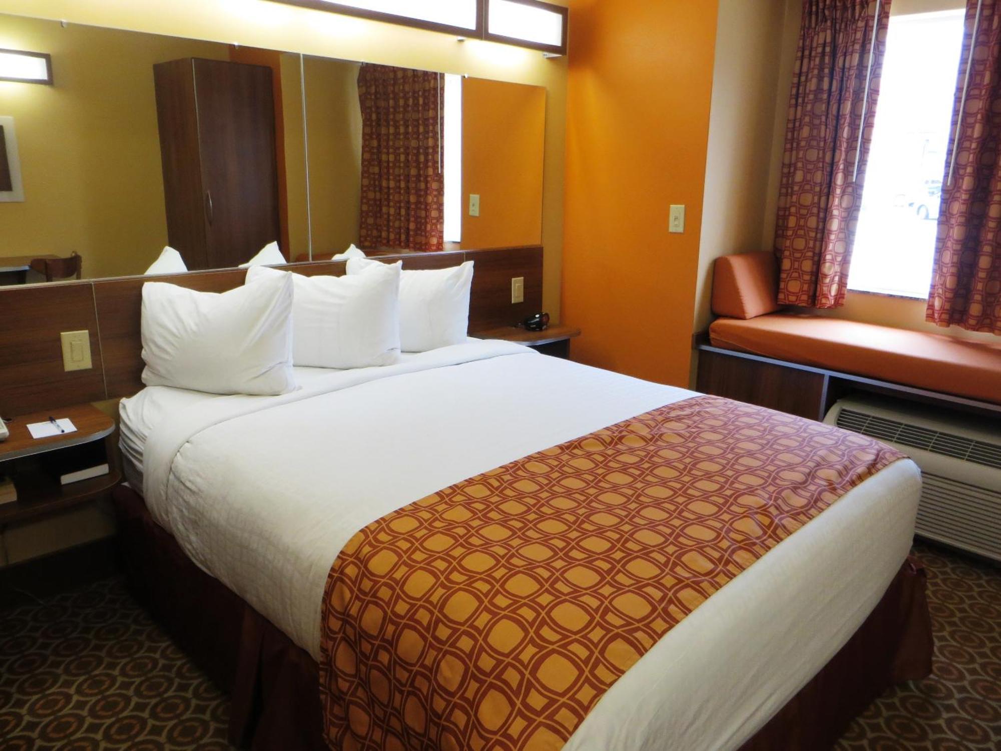 Microtel By Wyndham South Bend Notre Dame University Eksteriør bilde
