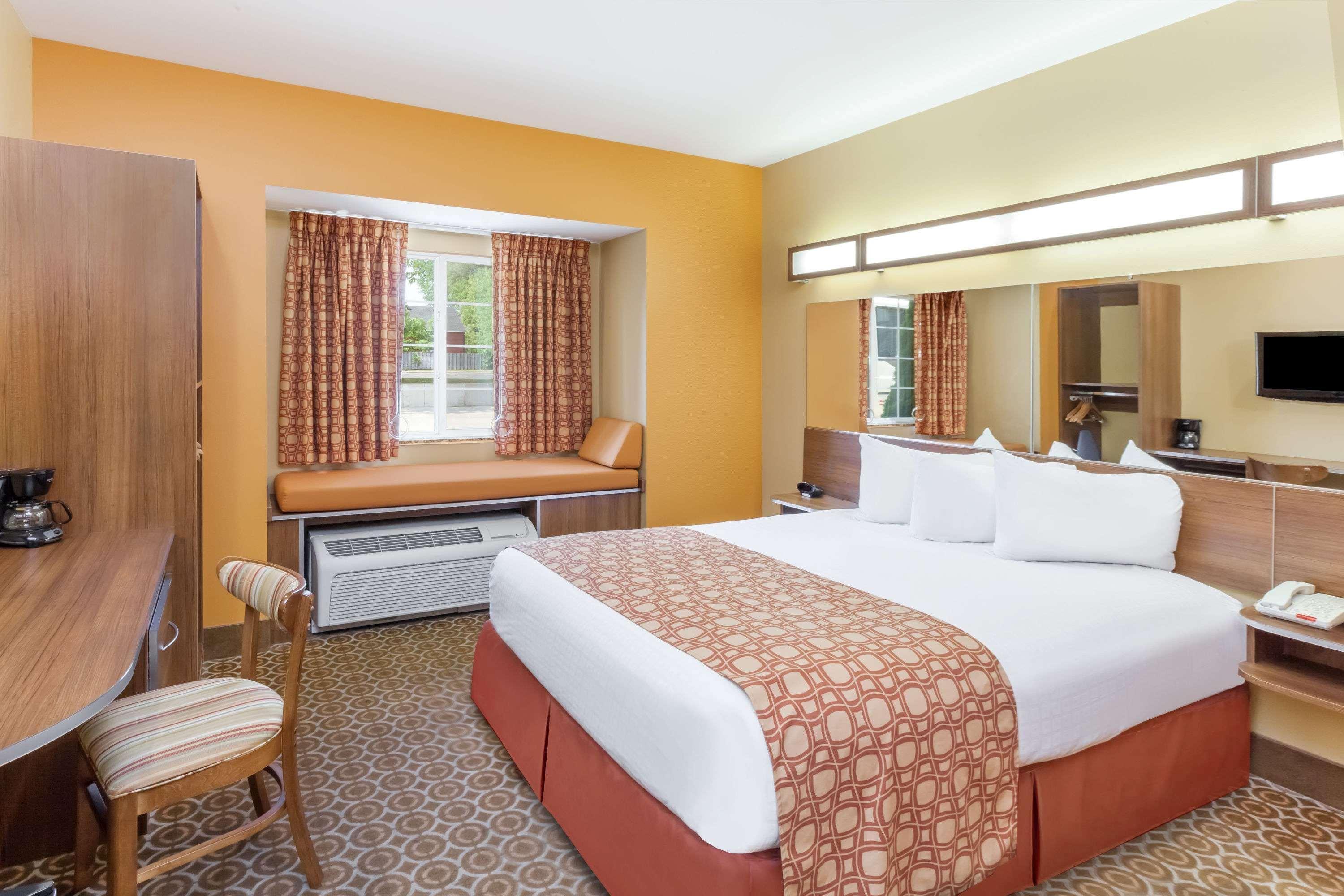Microtel By Wyndham South Bend Notre Dame University Eksteriør bilde