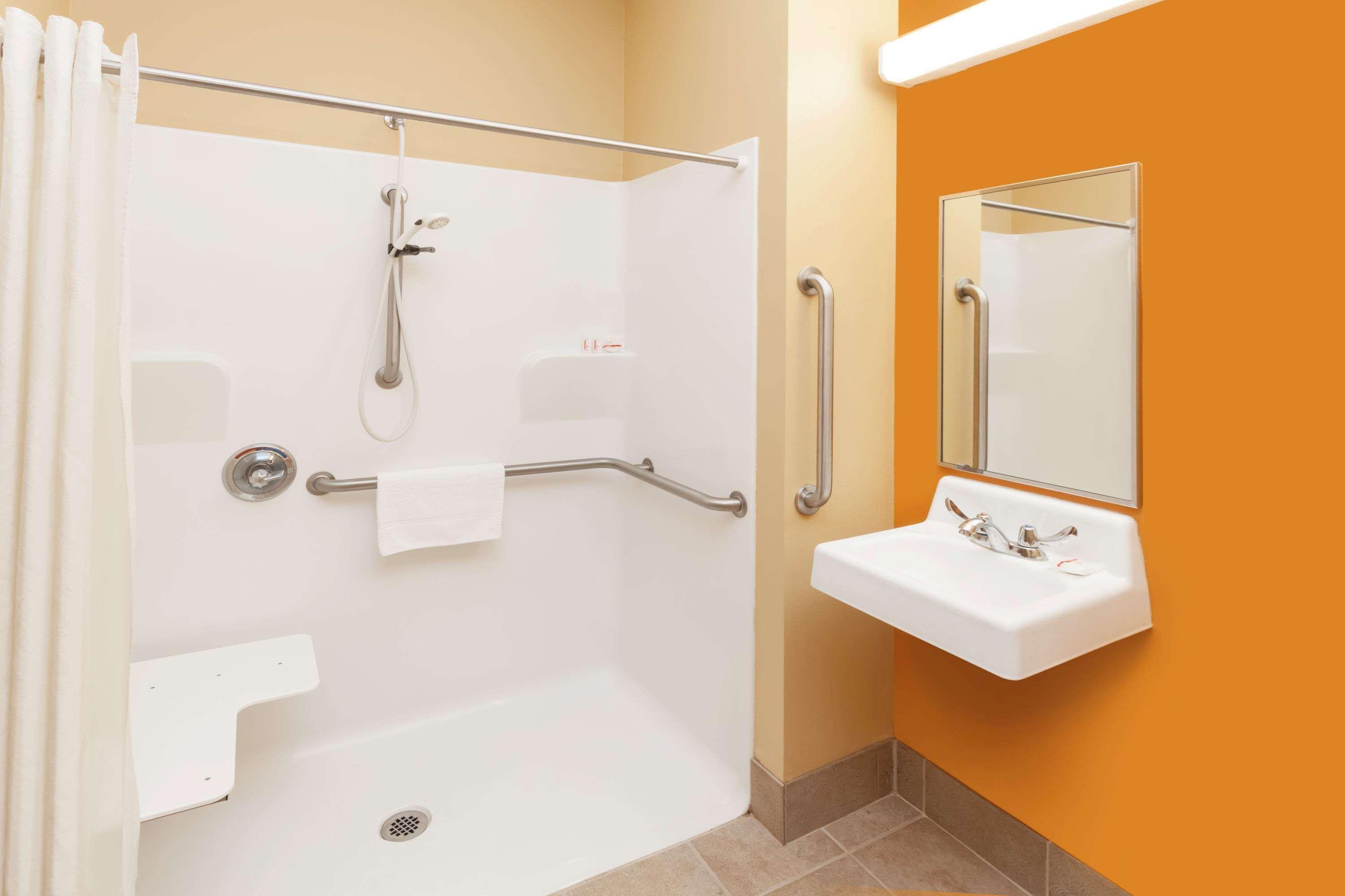 Microtel By Wyndham South Bend Notre Dame University Eksteriør bilde